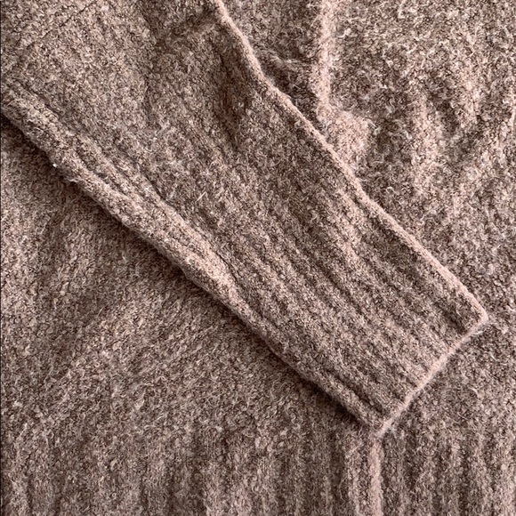 Beautiful, warm Anthropologie sweater! Like new! - Picture 3 of 6